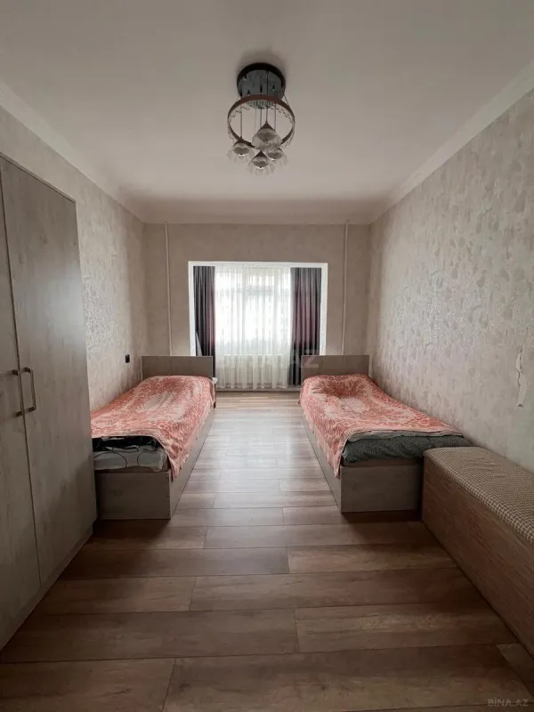 Satılır 2 otaqlı mənzil 67 m²