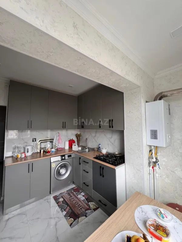 Satılır 2 otaqlı mənzil 67 m²