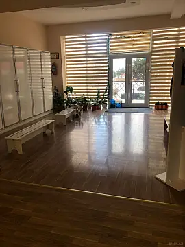 Satılır obyekt 737 m²
