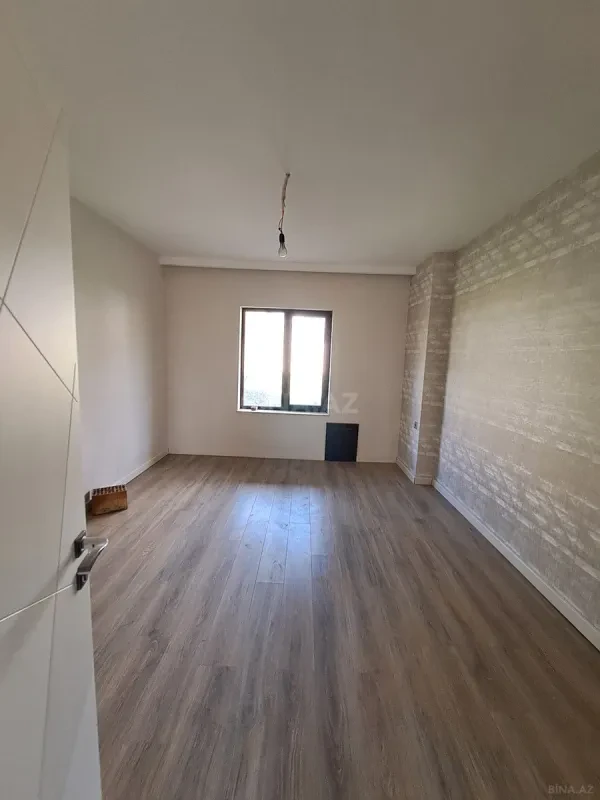 Satılır 6 otaqlı həyət evi 160 m²