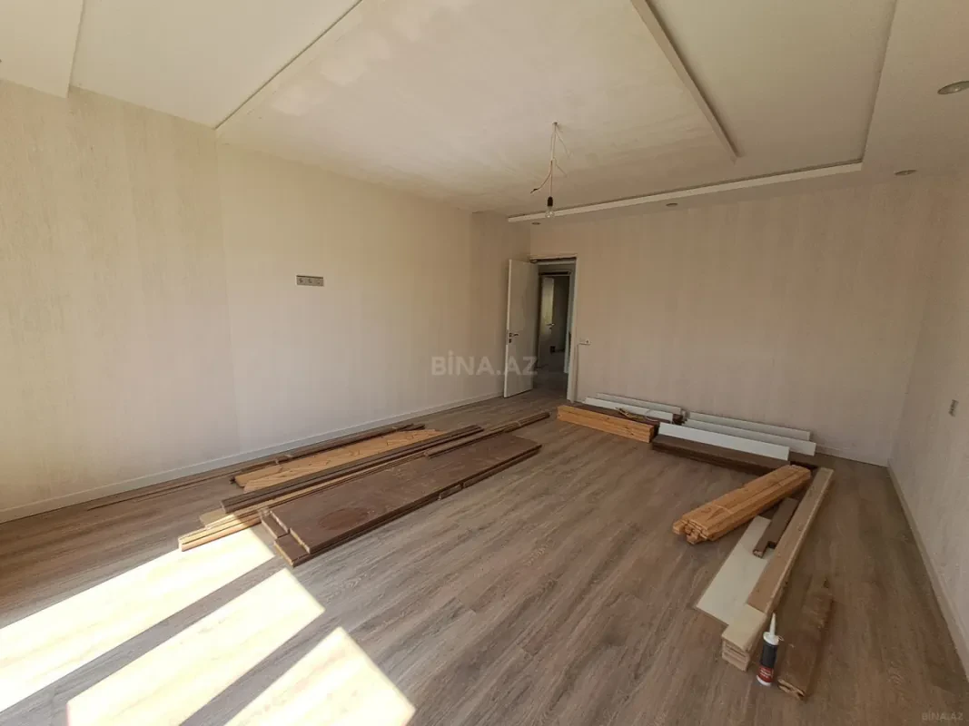 Satılır 6 otaqlı həyət evi 160 m²