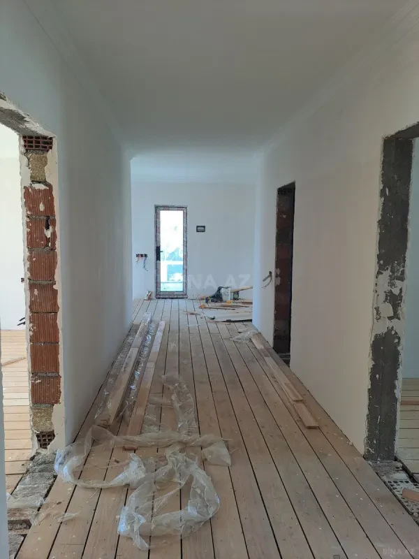 Satılır 6 otaqlı həyət evi 160 m²