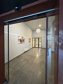 Satılır 2 otaqlı mənzil 117 m²