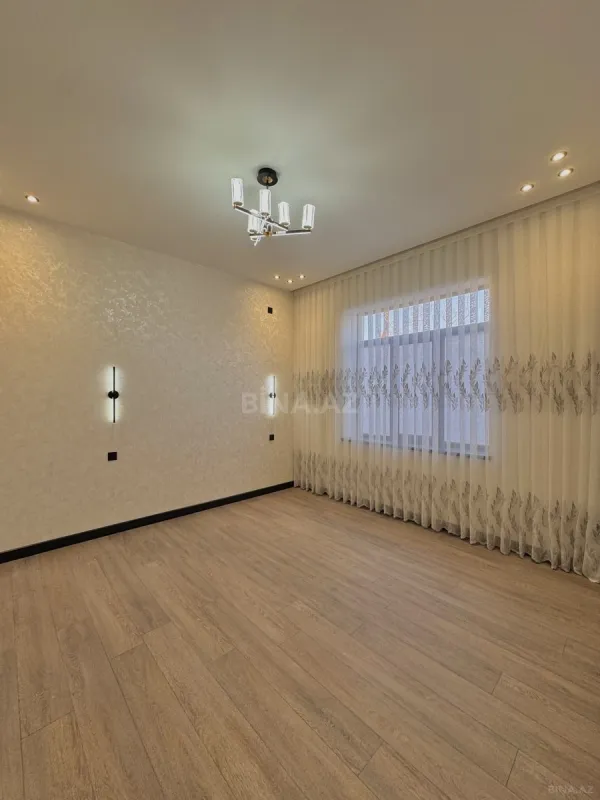 Satılır 4 otaqlı həyət evi 160 m²