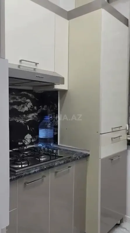 Kirayə verilir 2 otaqlı mənzil 65 m²