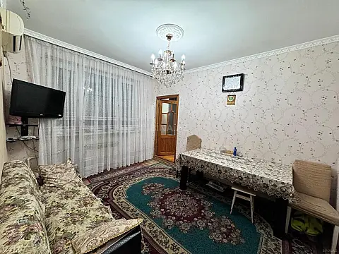 Satılır 2 otaqlı mənzil 42 m²