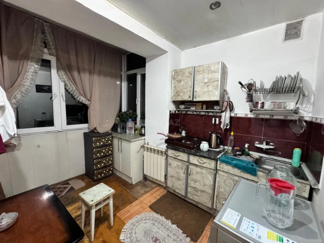 Satılır 2 otaqlı mənzil 42 m²