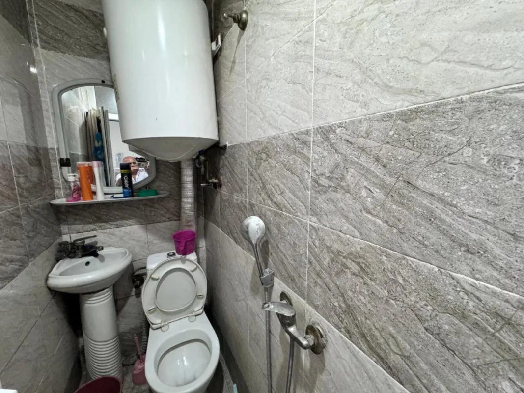 Satılır 2 otaqlı mənzil 42 m²