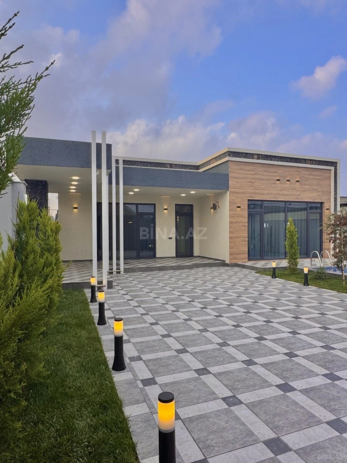 Satılır 4 otaqlı həyət evi 170 m²