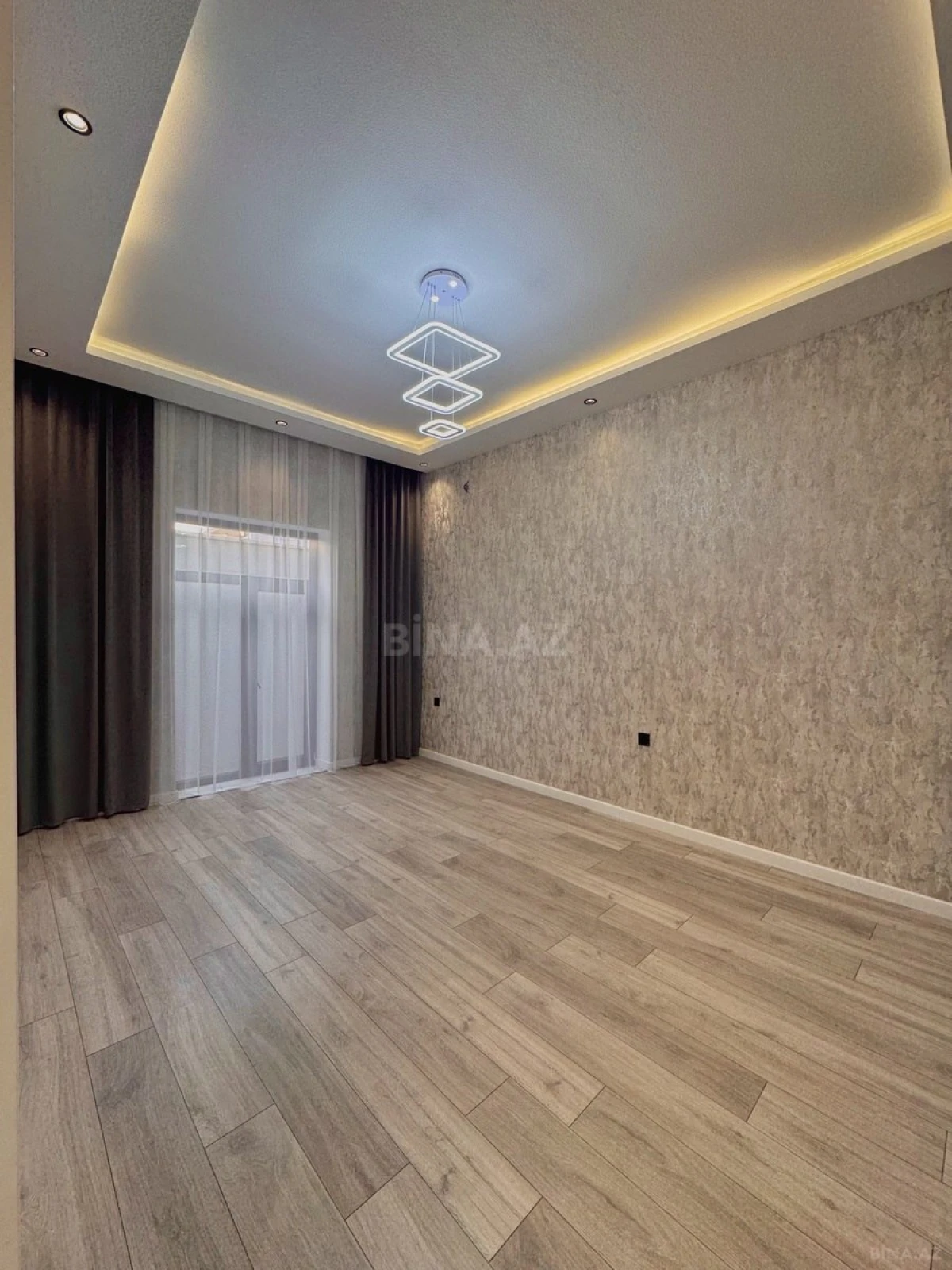 Satılır 4 otaqlı həyət evi 170 m²