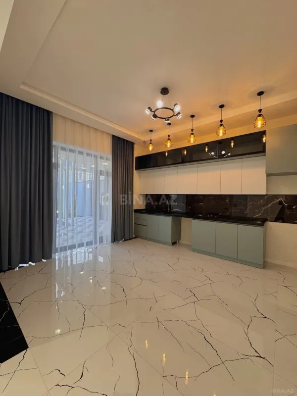 Satılır 4 otaqlı həyət evi 170 m²