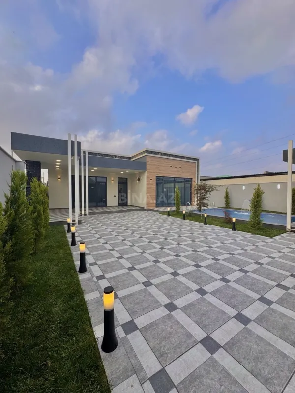Satılır 4 otaqlı həyət evi 170 m²