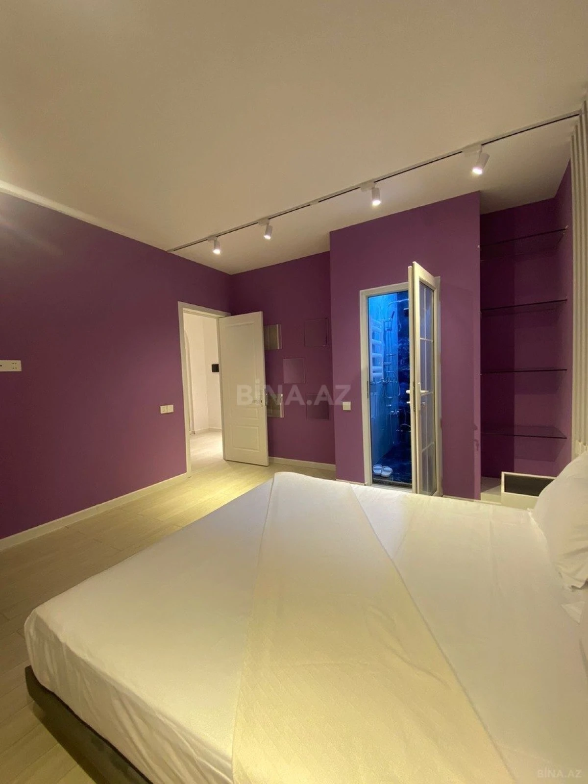 Kirayə verilir 5 otaqlı həyət evi 300 m²