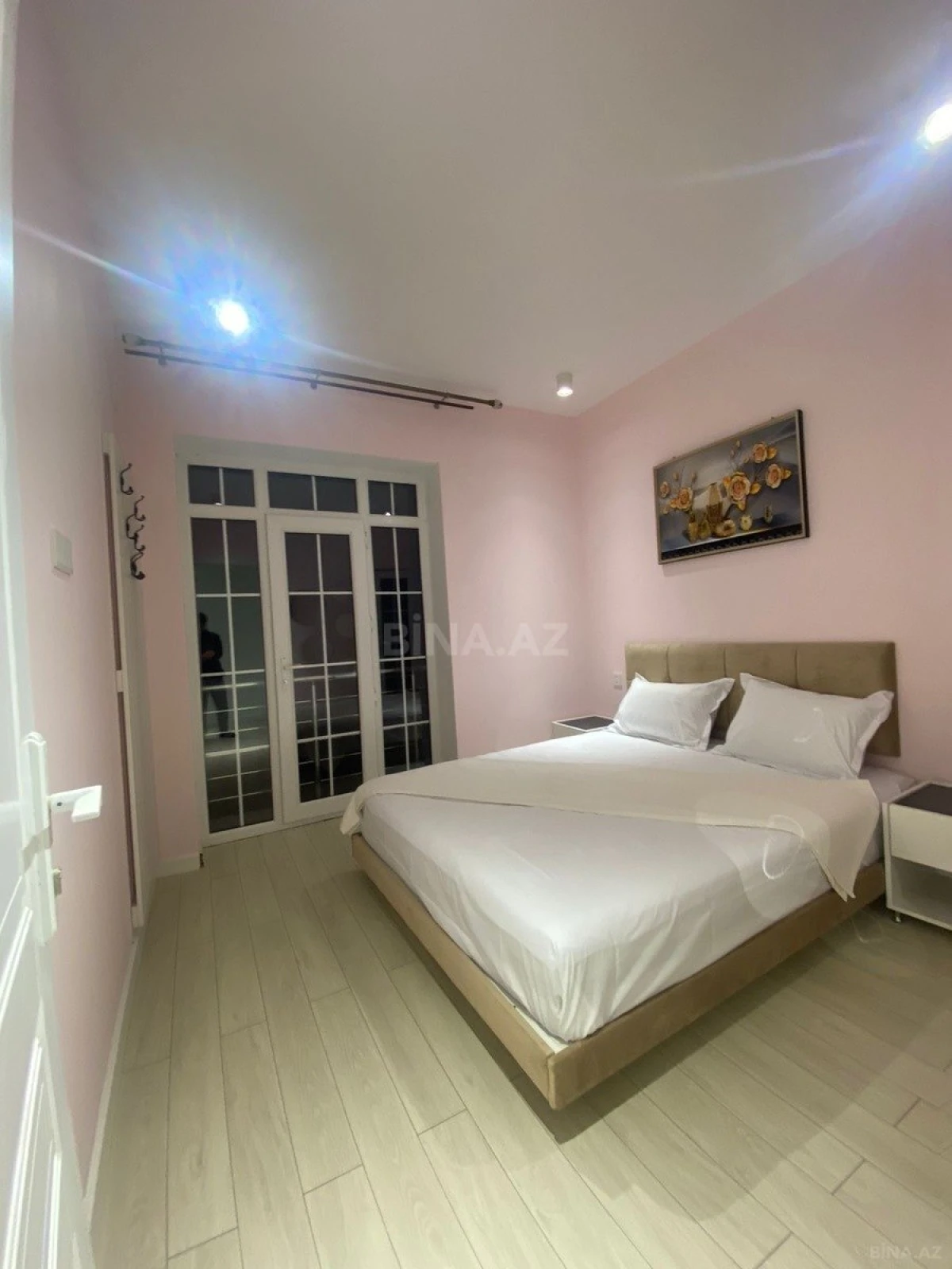 Kirayə verilir 5 otaqlı həyət evi 300 m²