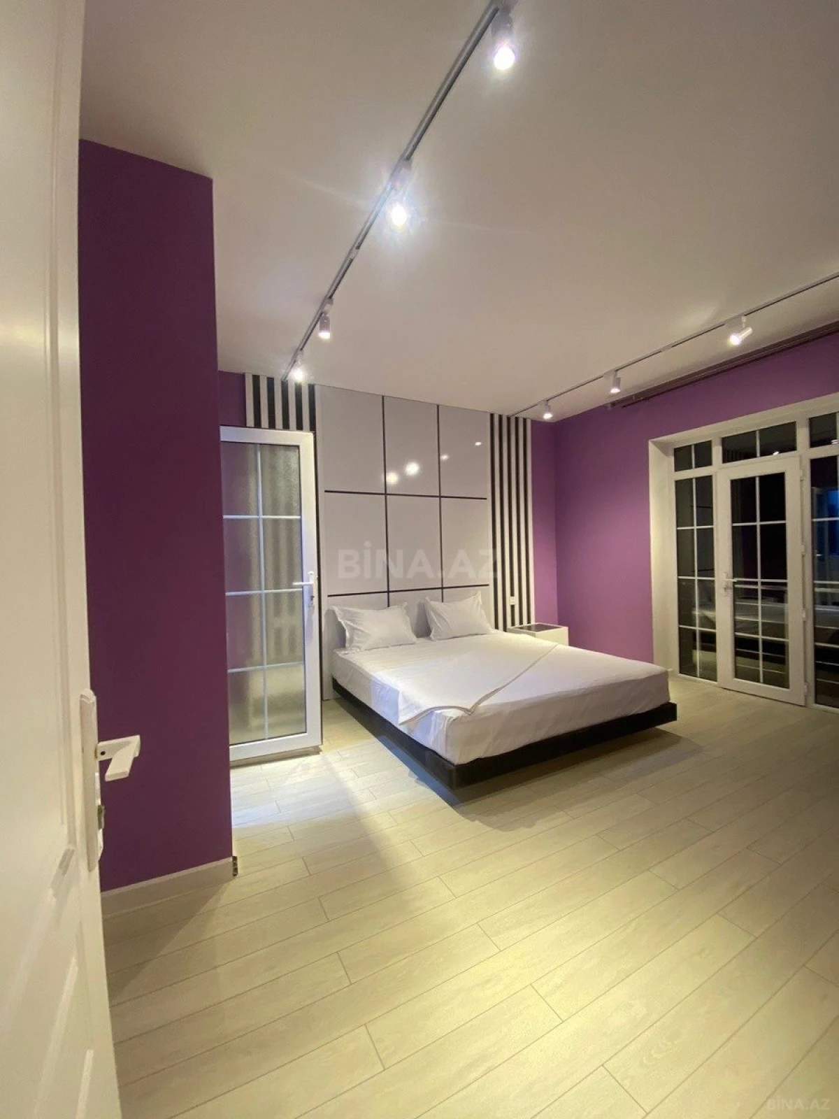 Kirayə verilir 5 otaqlı həyət evi 300 m²