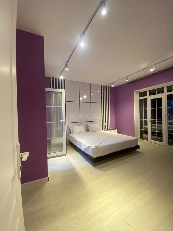 Kirayə verilir 5 otaqlı həyət evi 300 m²