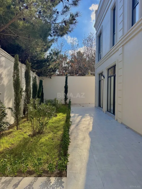 Satılır 6 otaqlı həyət evi 350 m²