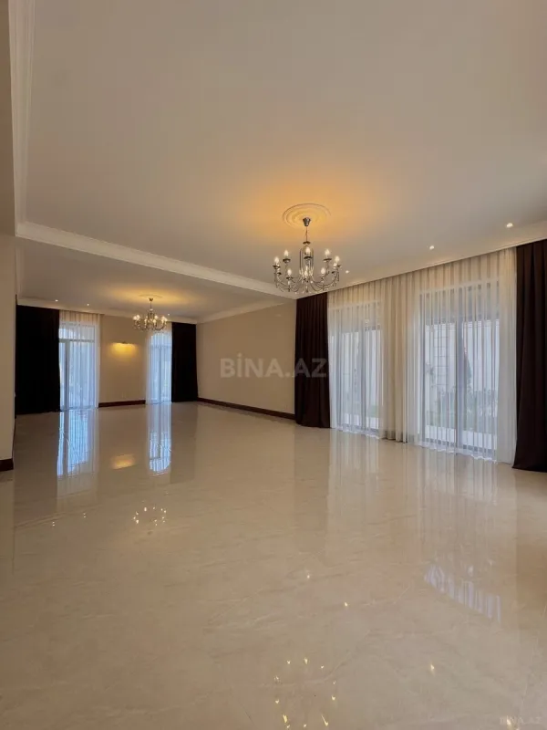 Satılır 6 otaqlı həyət evi 350 m²