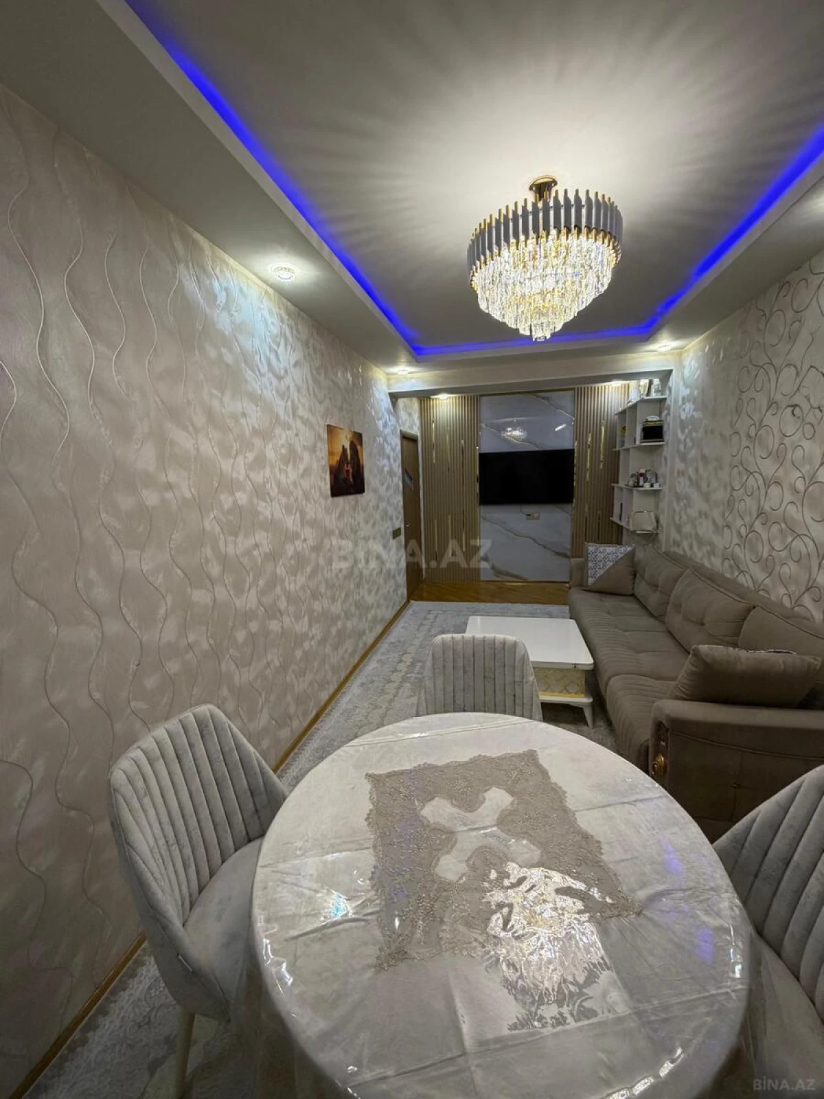 Satılır 2 otaqlı mənzil 78 m²