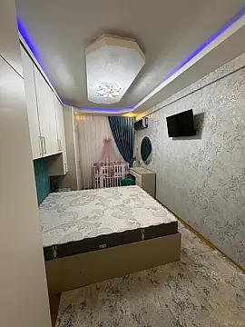 Satılır 2 otaqlı mənzil 78 m²