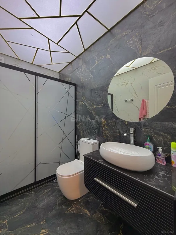 Satılır 4 otaqlı həyət evi 200 m²