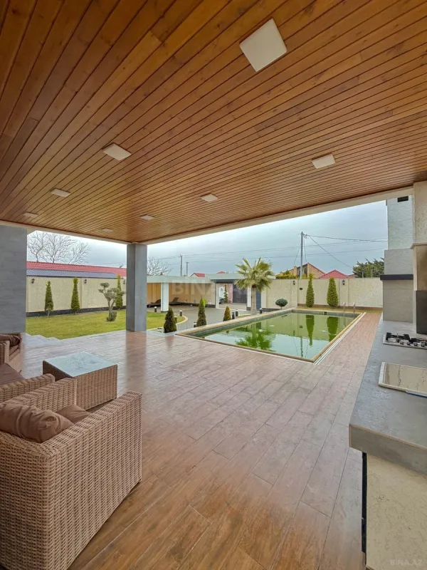 Satılır 4 otaqlı həyət evi 200 m²