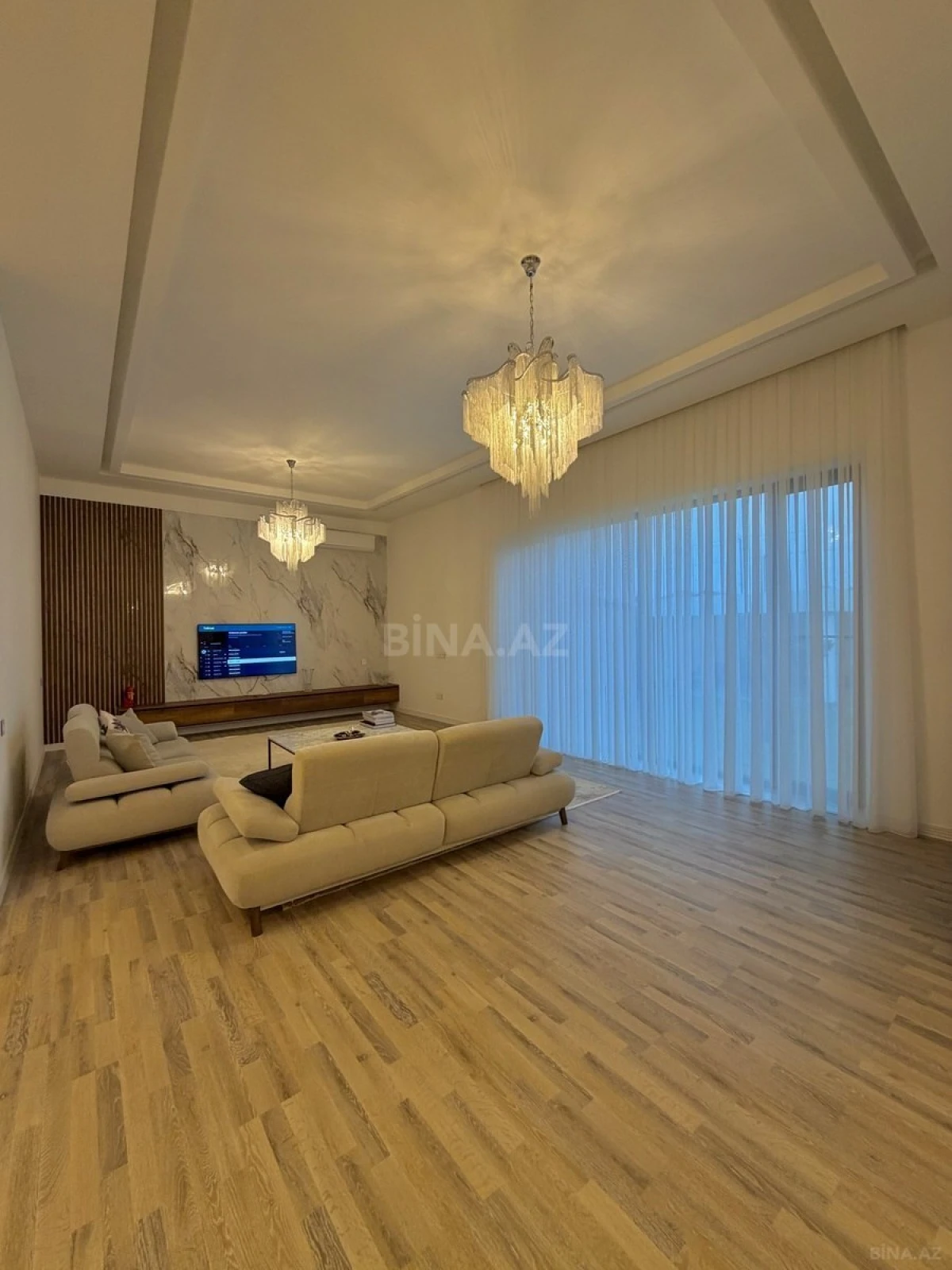 Satılır 4 otaqlı həyət evi 200 m²