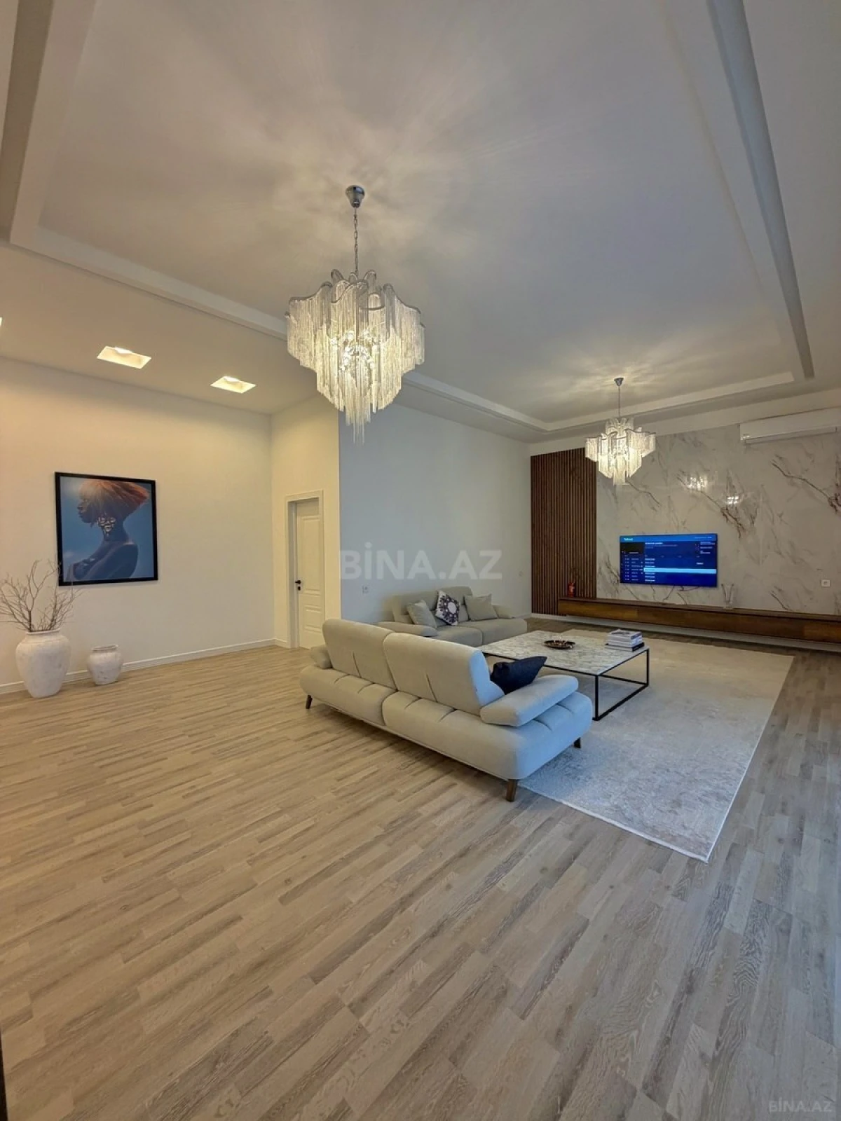 Satılır 4 otaqlı həyət evi 200 m²