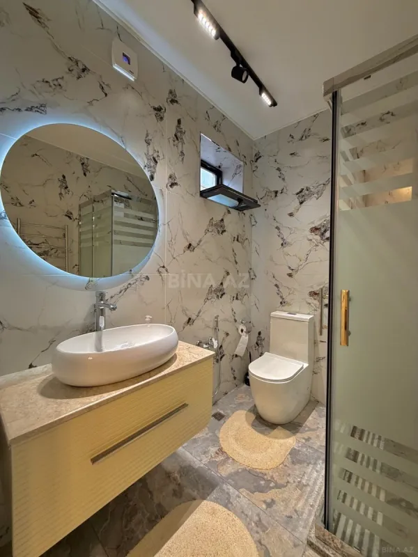 Satılır 4 otaqlı həyət evi 200 m²