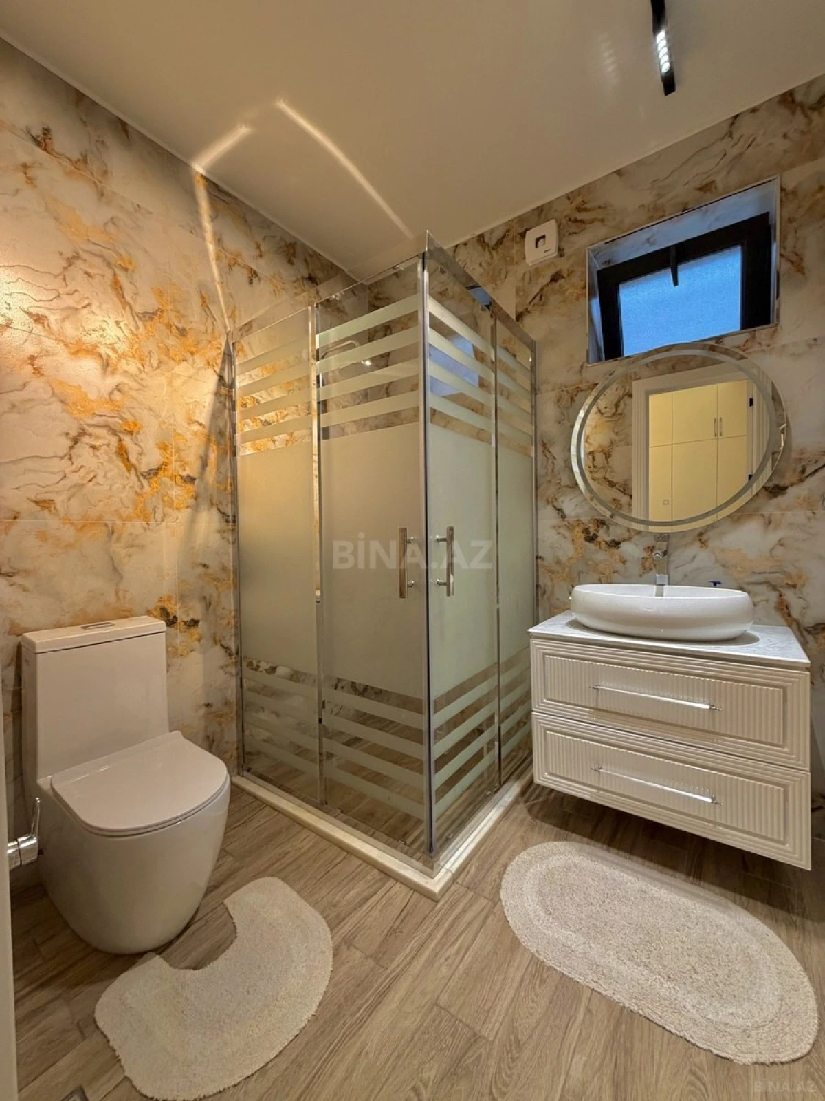 Satılır 4 otaqlı həyət evi 200 m²