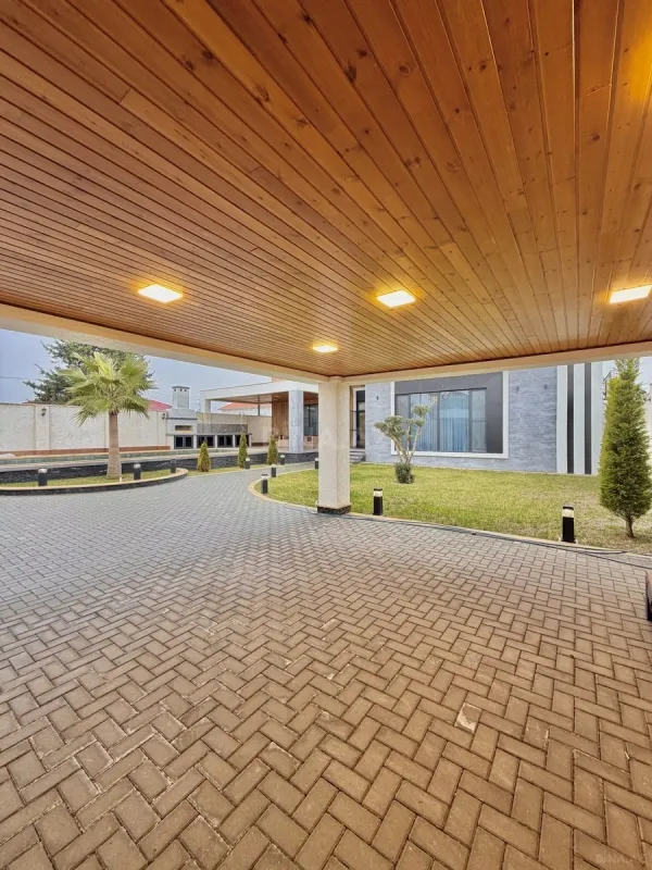 Satılır 4 otaqlı həyət evi 200 m²