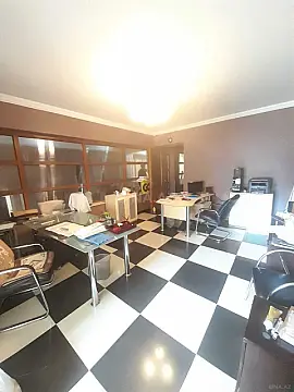 Kirayə verilir obyekt 270 m²