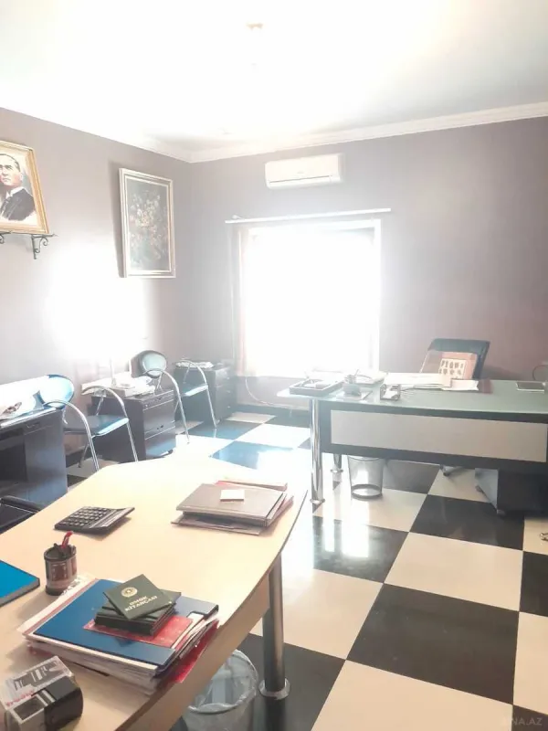 Kirayə verilir obyekt 270 m²