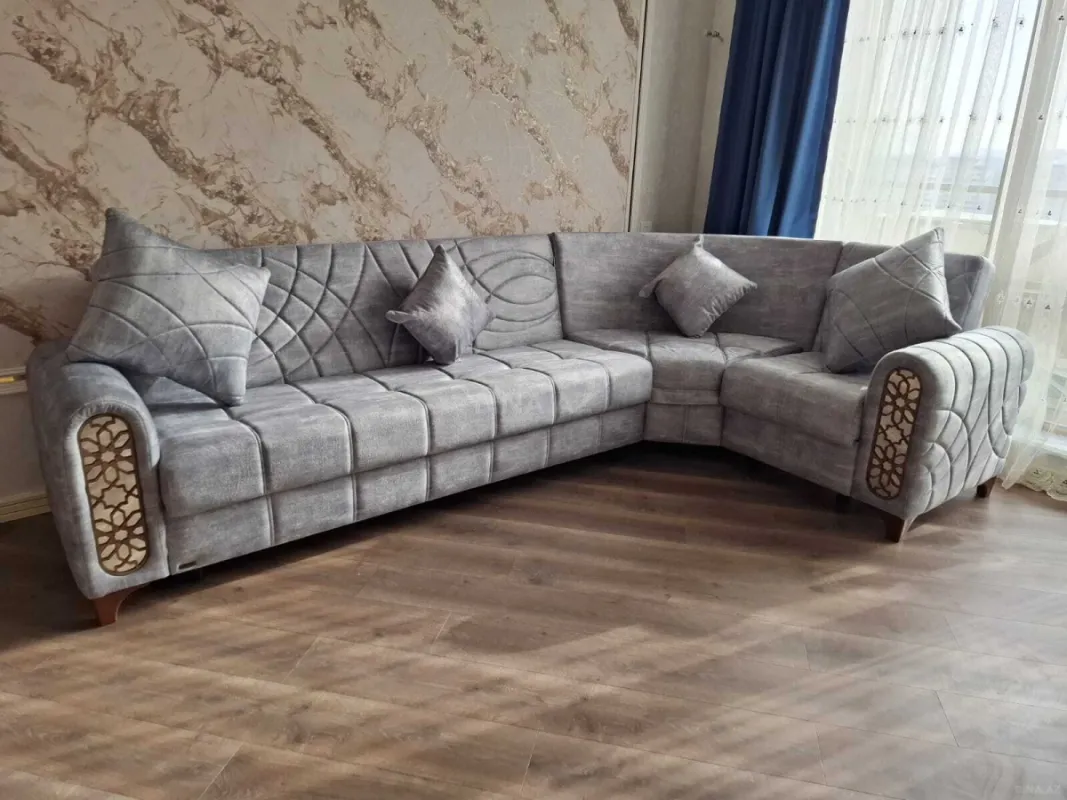 Kirayə verilir 3 otaqlı mənzil 125 m²