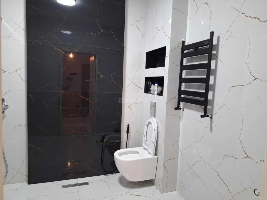 Kirayə verilir 3 otaqlı mənzil 125 m²