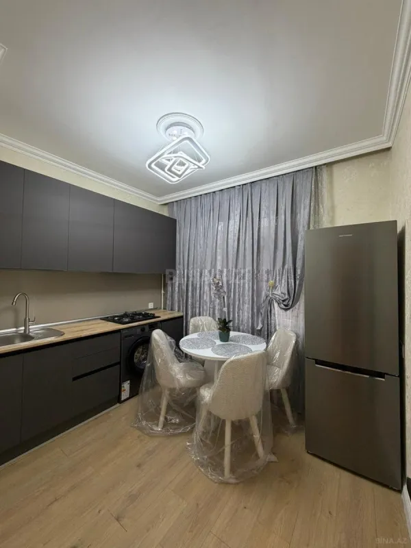 Satılır 2 otaqlı mənzil 65 m²