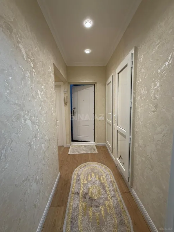 Satılır 2 otaqlı mənzil 65 m²