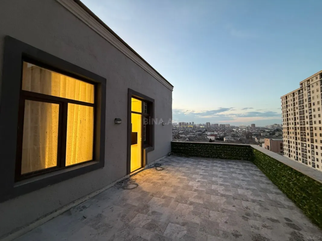 Satılır 3 otaqlı mənzil 160 m²