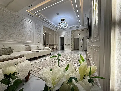 Satılır 3 otaqlı mənzil 160 m²