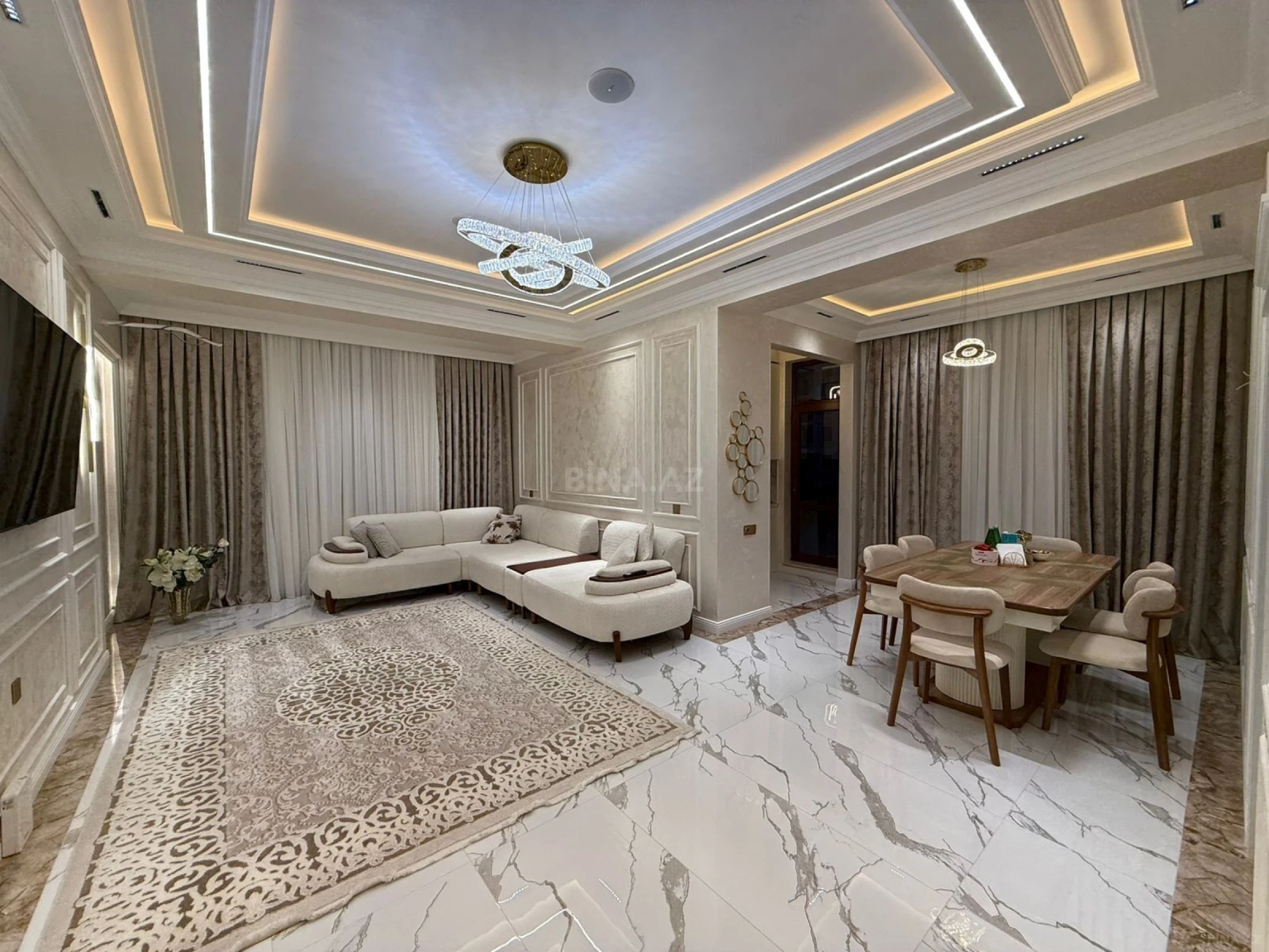 Satılır 3 otaqlı mənzil 160 m²