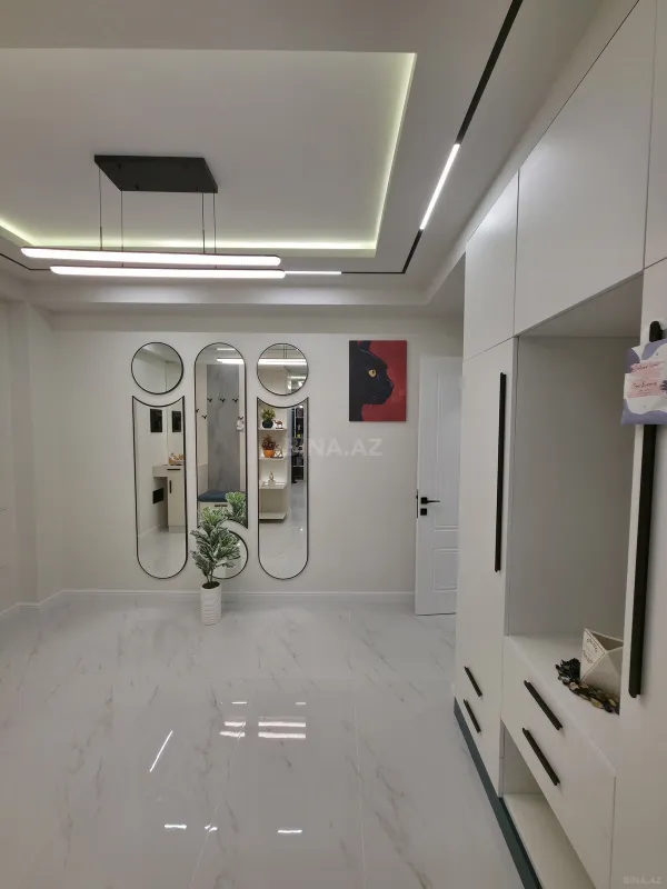 Satılır 3 otaqlı mənzil 91 m²