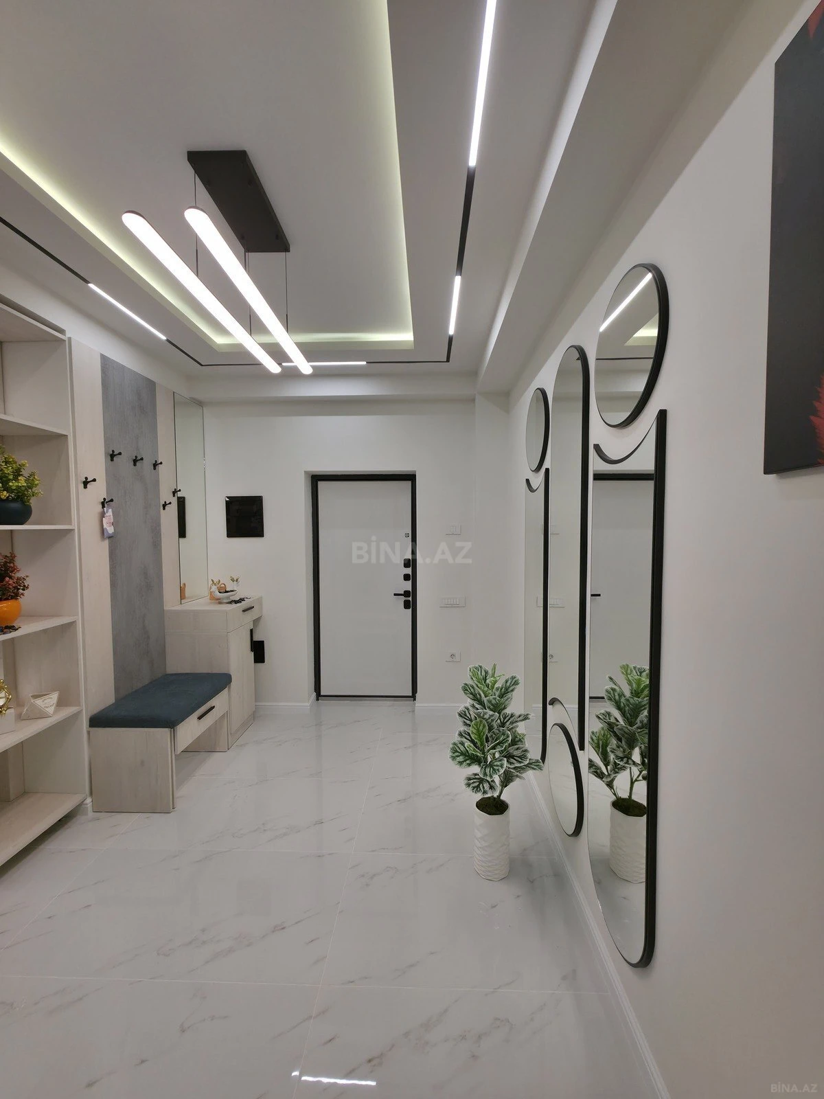 Satılır 3 otaqlı mənzil 91 m²