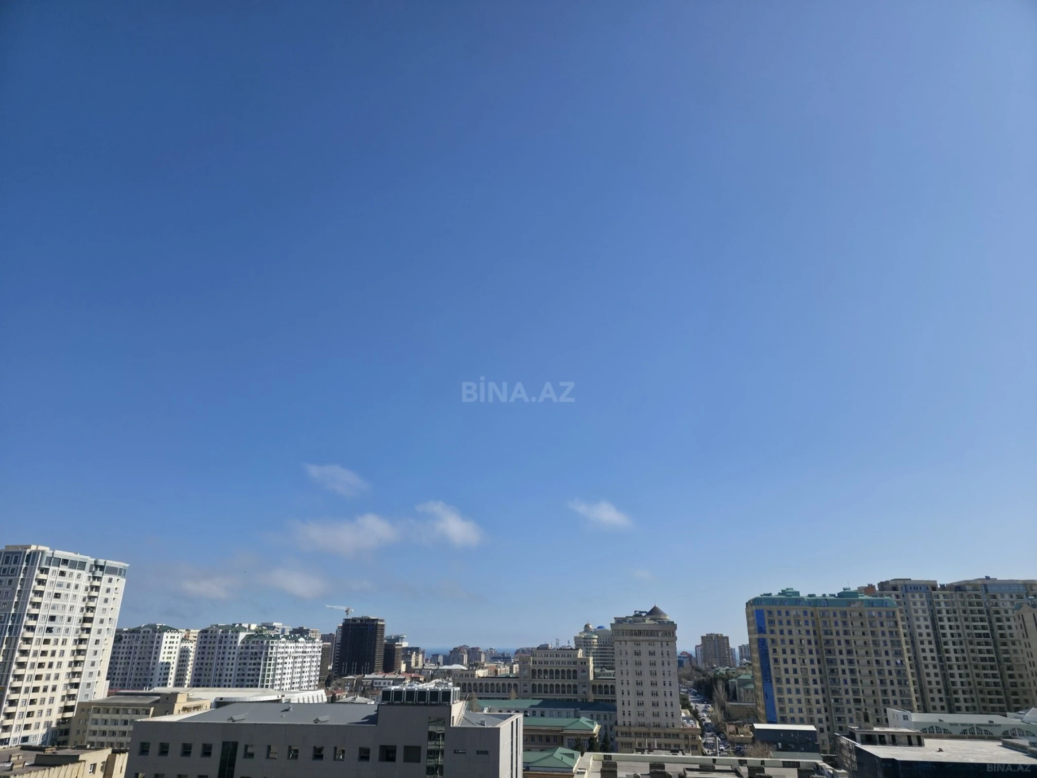 Satılır 3 otaqlı mənzil 91 m²