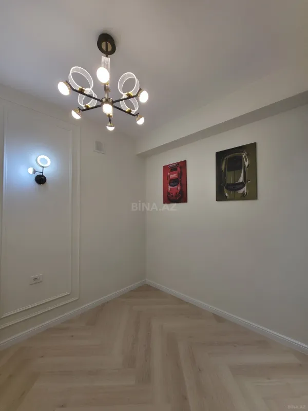 Satılır 3 otaqlı mənzil 91 m²