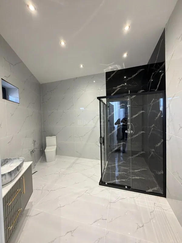 Satılır 4 otaqlı həyət evi 150 m²