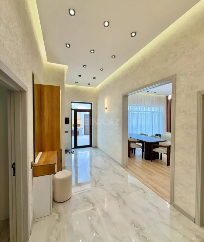 Satılır 4 otaqlı həyət evi 150 m²