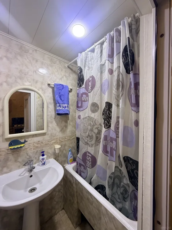 Kirayə verilir 1 otaqlı mənzil 40 m²