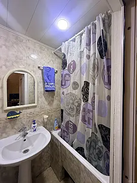 Kirayə verilir 1 otaqlı mənzil 40 m²