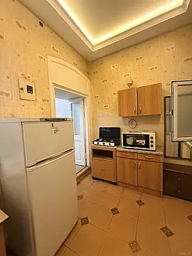 Kirayə verilir 1 otaqlı mənzil 40 m² — Bakı, Nizami 1 otaq 40.00 m²