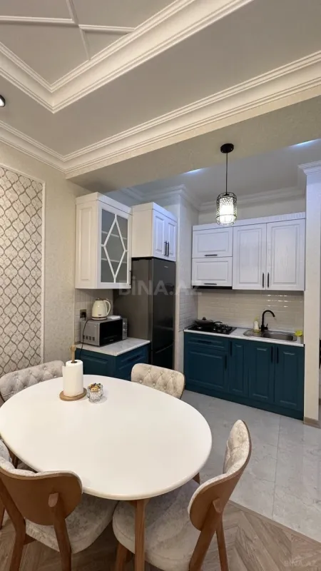 Kirayə verilir 2 otaqlı mənzil 70 m²